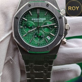 AP Audemars Piguet Silver Stainless Steel Chronograph- 42mm