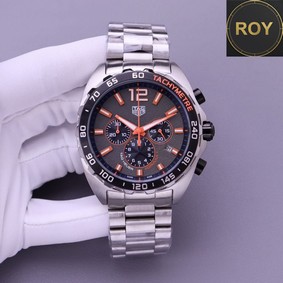 Tag Heuer Tachymeter chronograph – 43mm