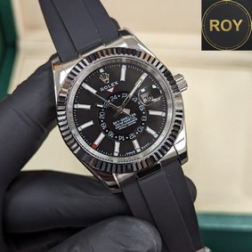 Rolex Sky Dweller black dial Oysterflex bracelet- 42mm