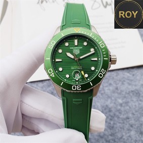 Tag Heuer Aquaracer Green Rubber strap Automatic- 43mm