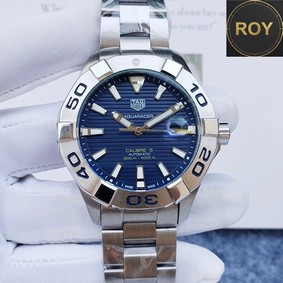 Tag Heuer Aquaracer blue dial Automatic movement- 43mm