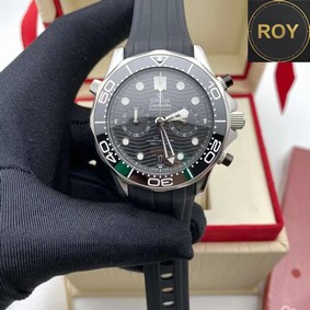 Omega Seamaster Rubber Strap Chronograph- 42mm