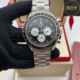 OMEGA Speedmaster Moonwatch Professional Panda Dial- 42mm