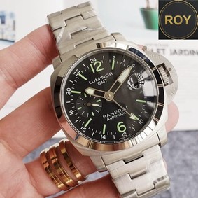 Panerai Luminor GMT Black Dial -44mm