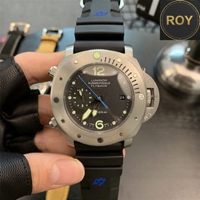 Luminor Submersible Flyback Chronograph- 47mm